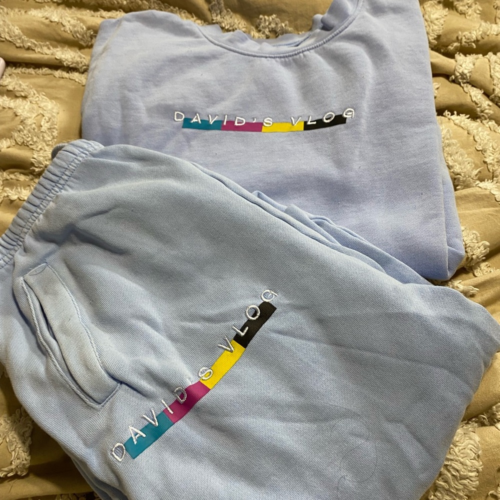 David dobrik merch NWT too is a medium bottoms are a small
